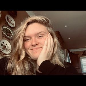 Meet your Posher, Molly